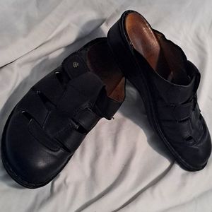 Finn comfort black mule in 8W